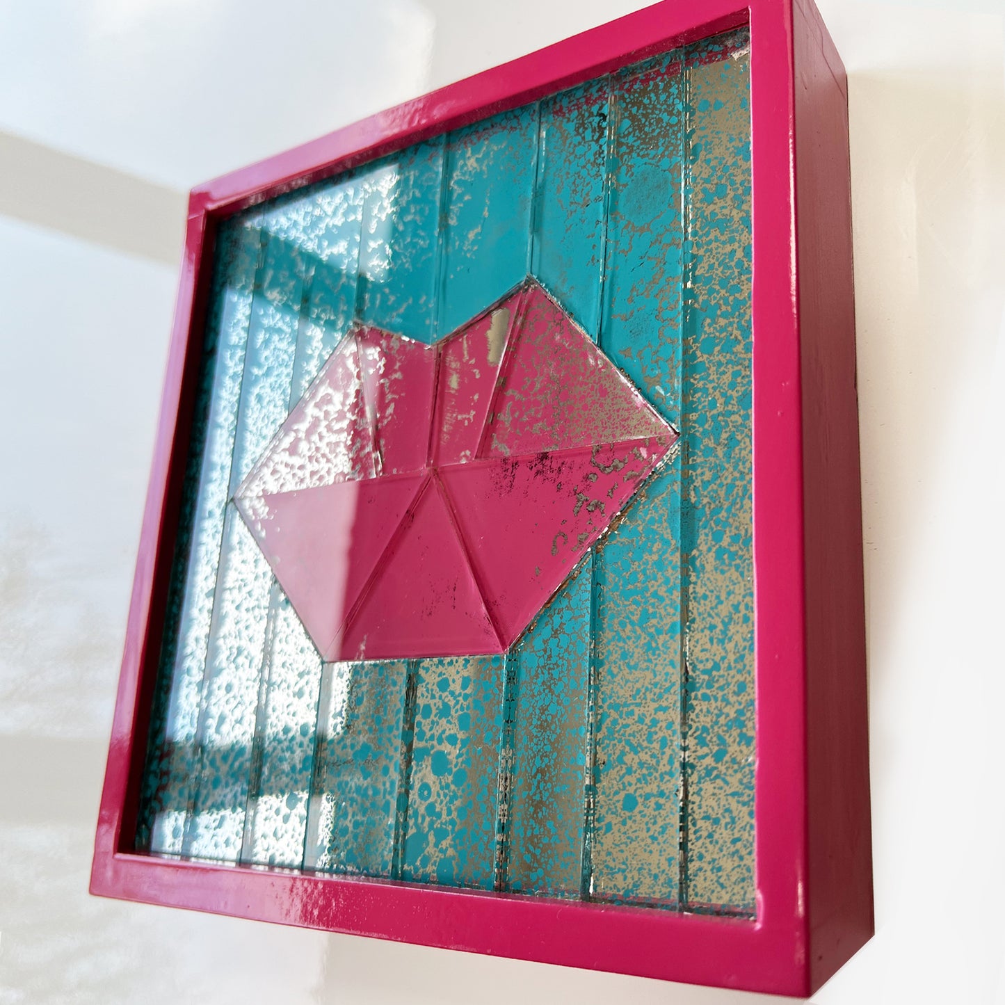 Mini Mirror Kiss XII