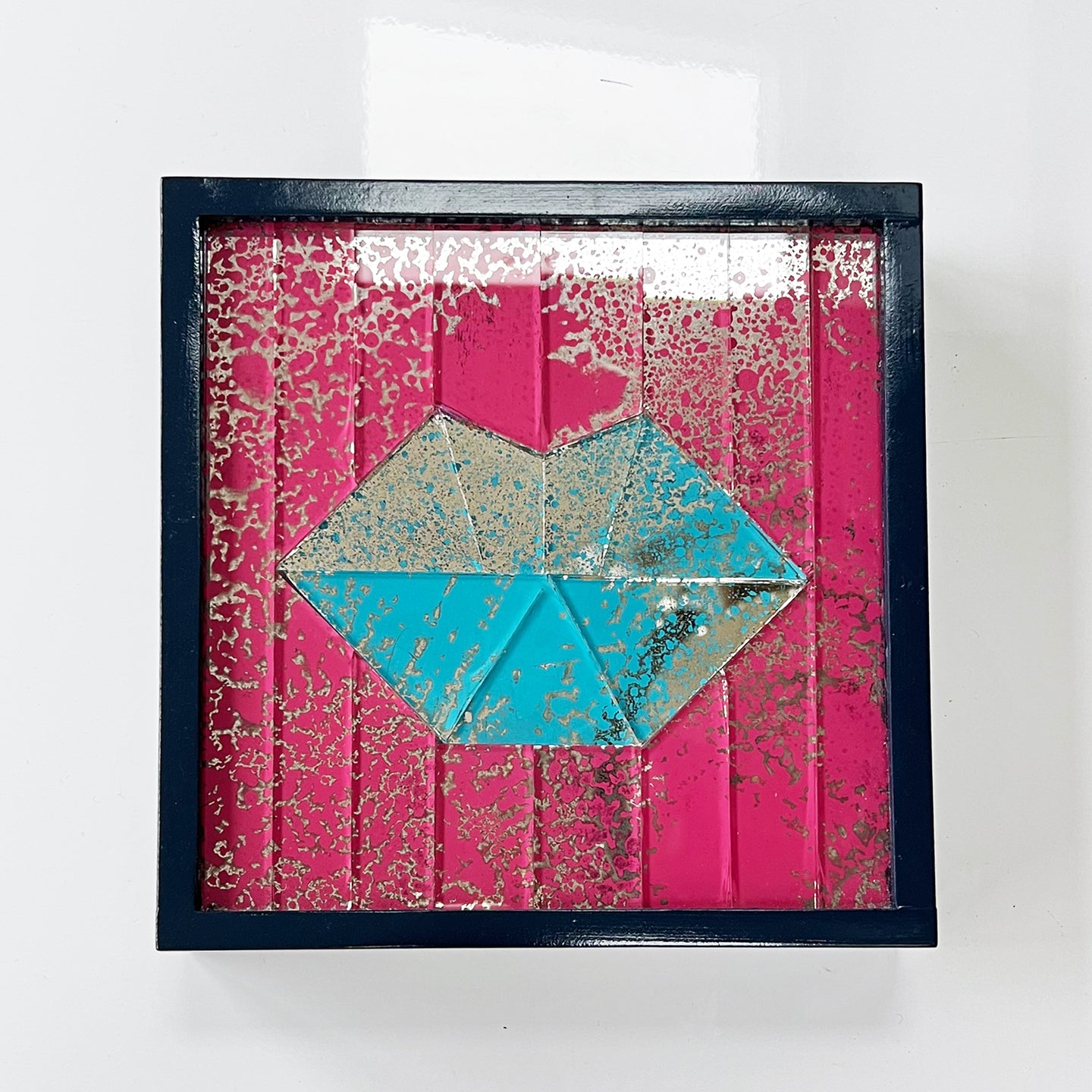 Mini Mirror Kiss XVIII