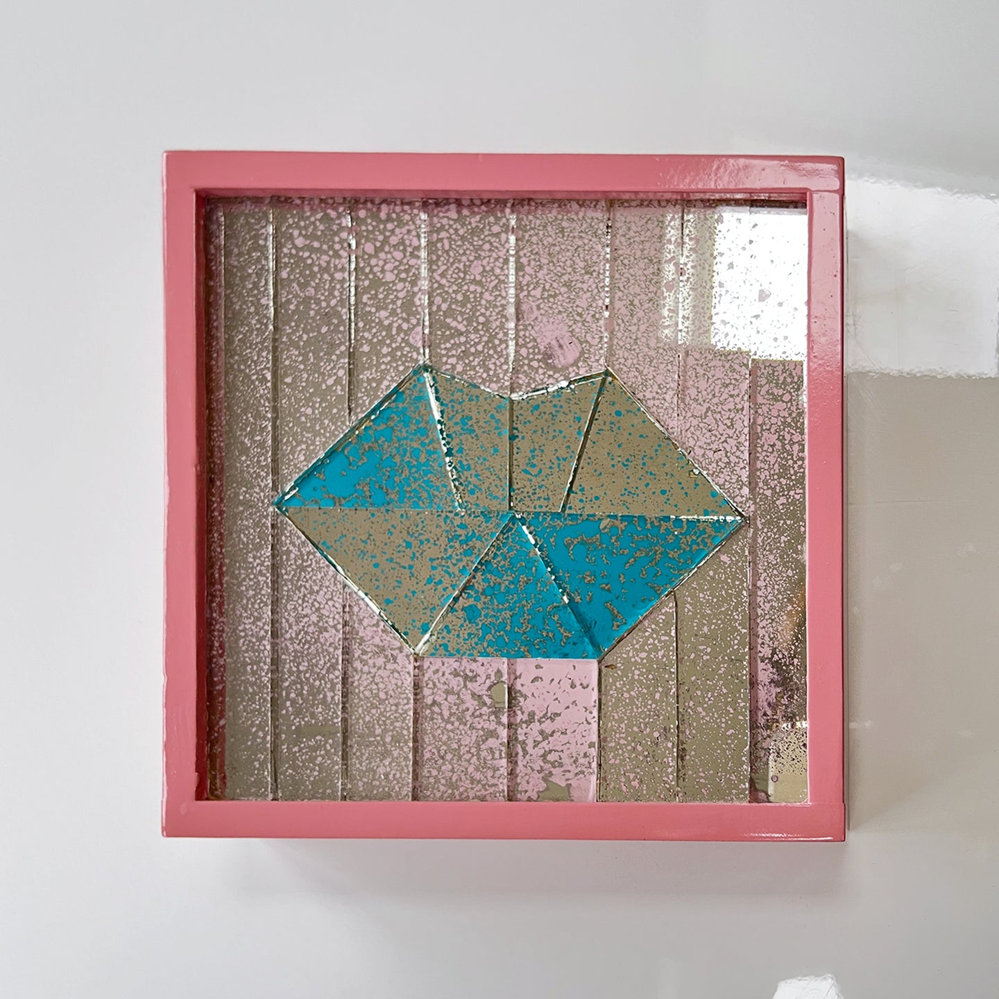 Mini Mirror Kiss VI